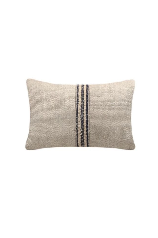 Pillow 8643
