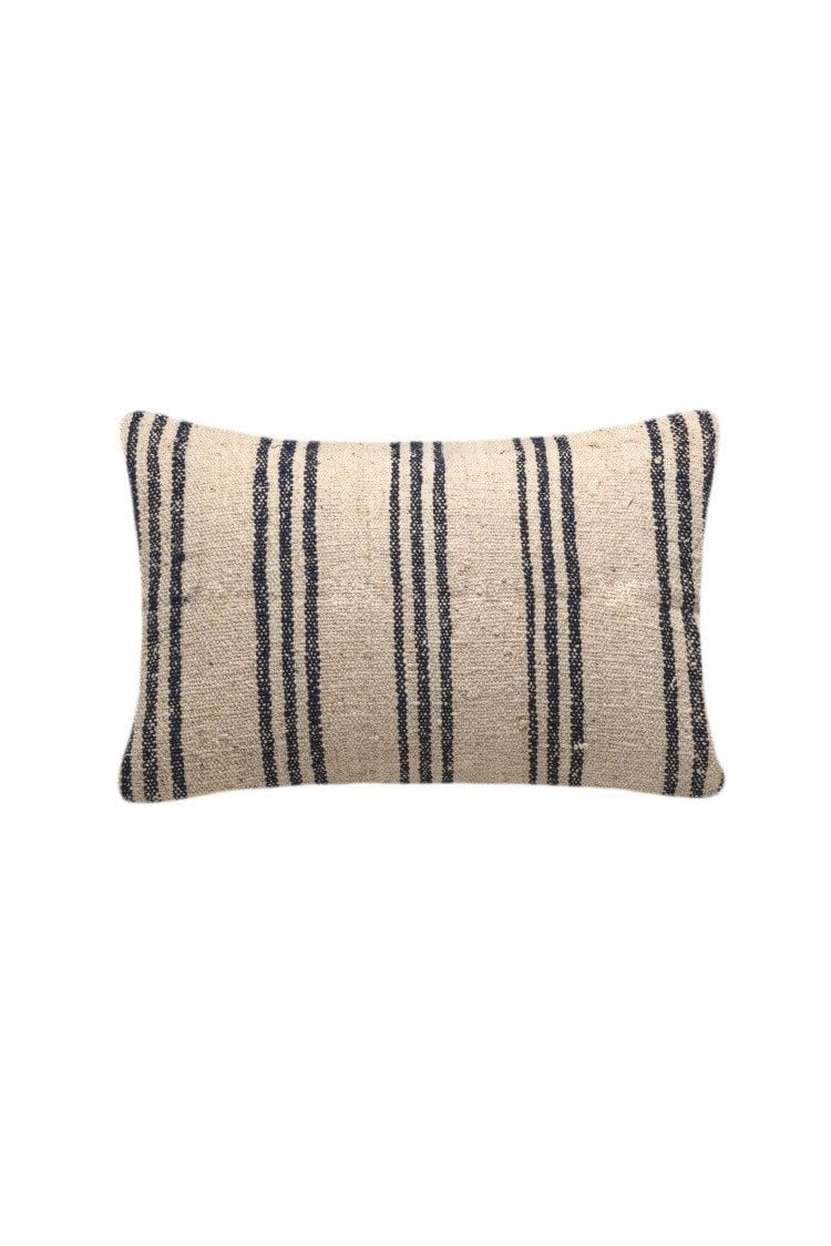 Pillow 8654