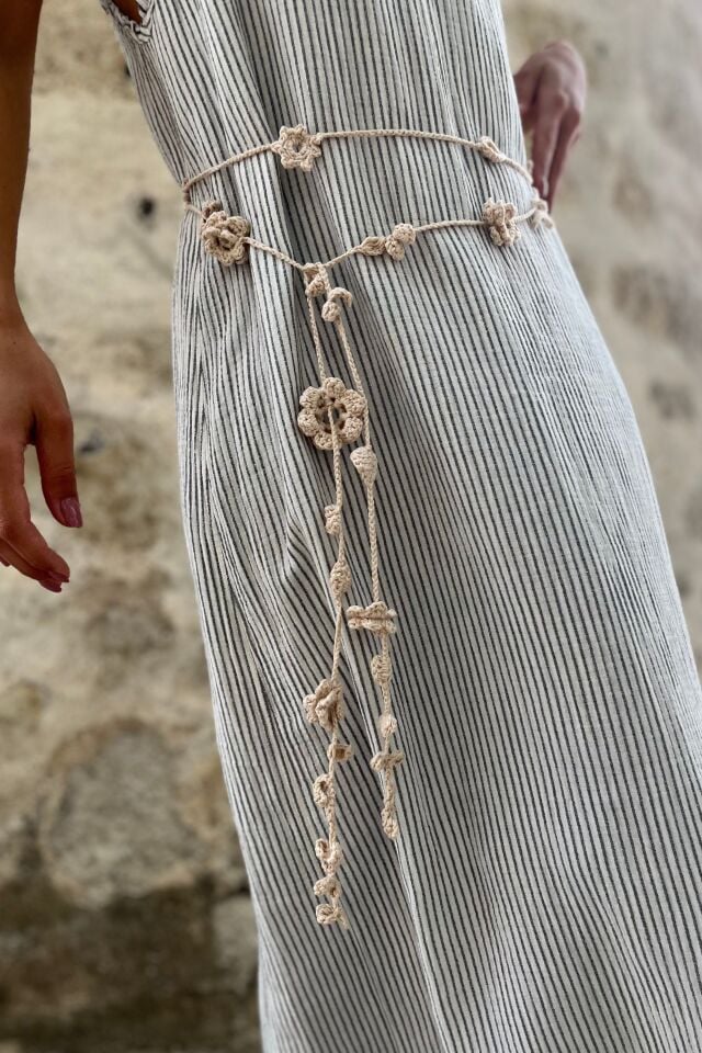 El Yapımı Çok Amaçlı Çiçekli Aksesuar