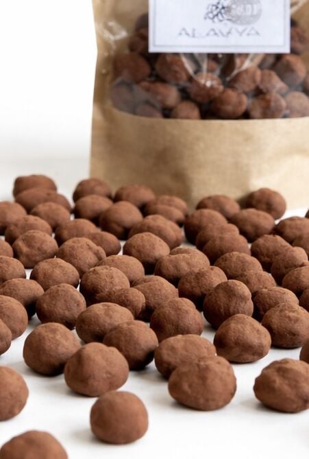 Çikolatalı Fındık Topları