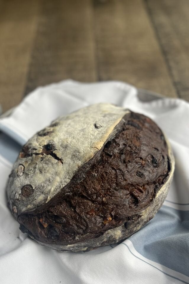 Portakallı Çikolatalı Ekşi Maya Ekmek