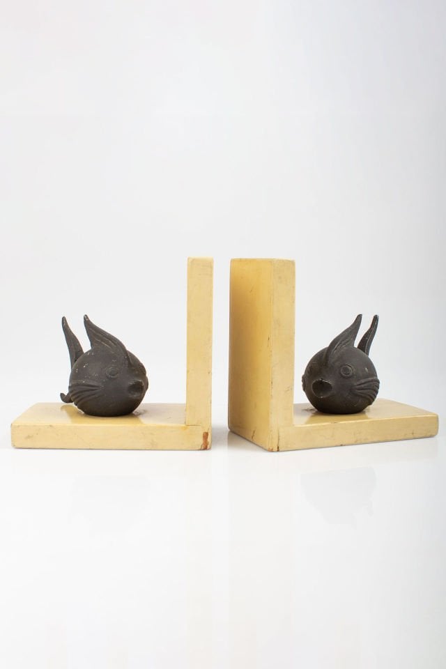 Balıklı Kitap Dayanakları