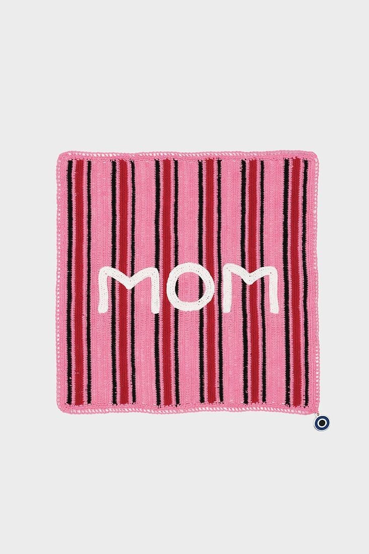 Mom Yazılı El İşi Dantel Örtü