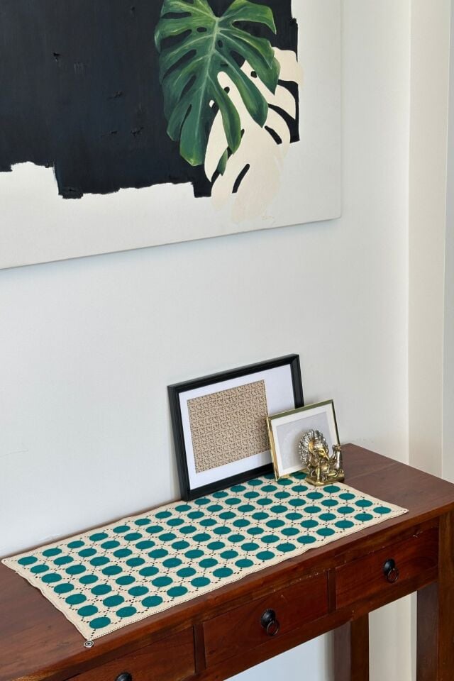 Dots El İşi Dantel Runner 1