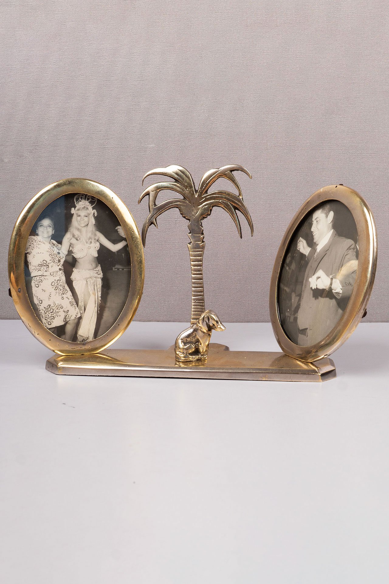 Art Deco Çiftli Çerçeve / Köpekli