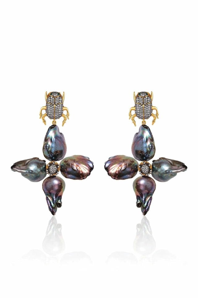 Scarab Bund Black Earrings