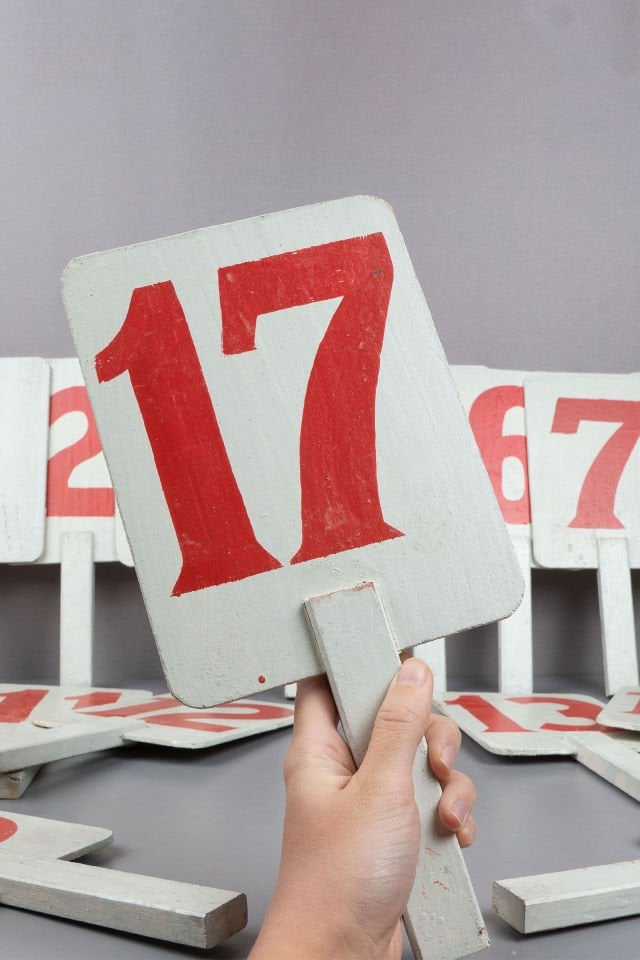 18 Adet Müzayede Pey Numaraları Seti