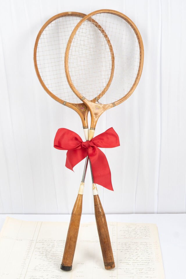 Metal Saplı Badminton Raketleri
