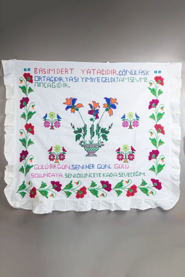 Mâni İşlemeli Etamin