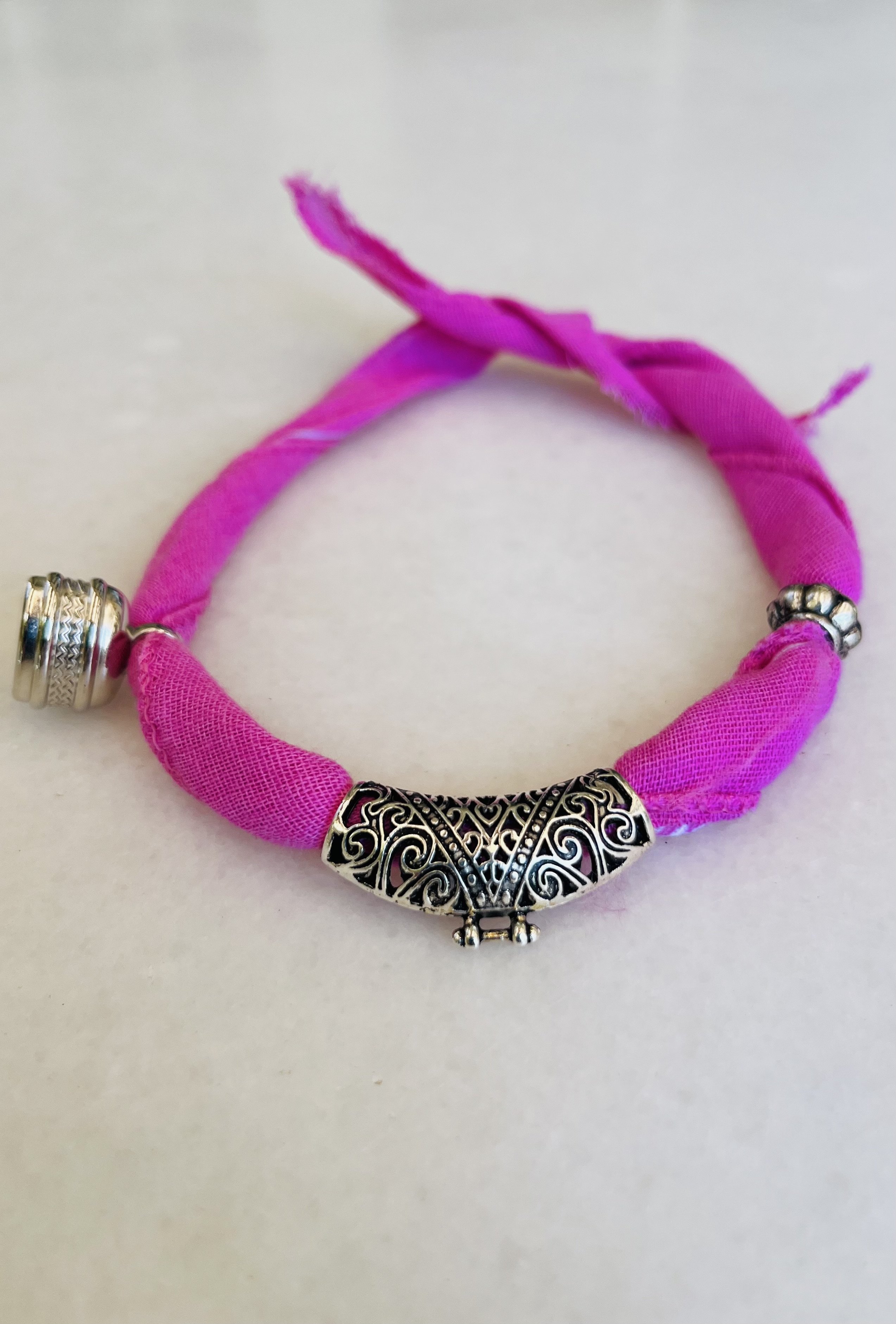 Rc Bandana Charm Kolye 1