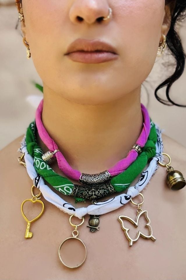 Rc Bandana Charm Kolye 3