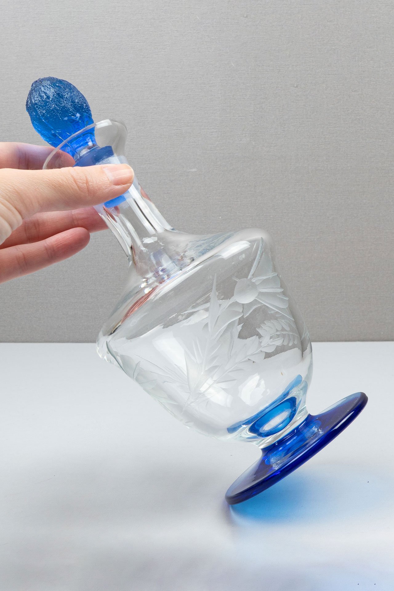 Kobalt Tabanlı Karaf