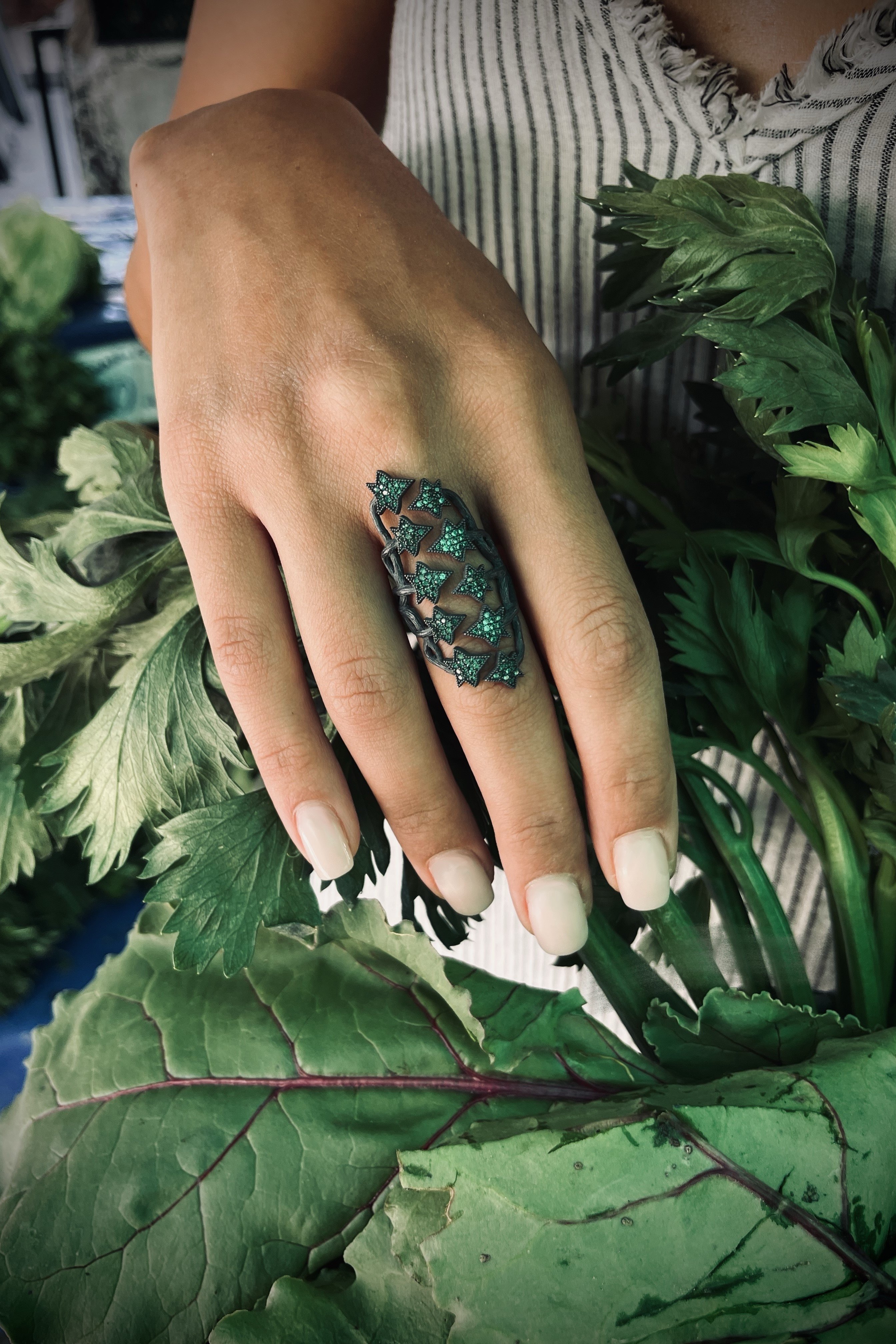 Green Ivy Ring